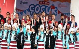 23 Nisan Ulusal Egemenlik ve Çocuk Bayramı, Bağcılar Belediyesi tarafından düzenlenen bir festivalle coşkuyla kutlanıyor