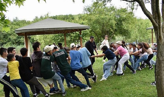 Bilgi Evi Öğrencileri Yılın Yorgunluğunu Geleneksel Piknik Etkinliğiyle Attılar