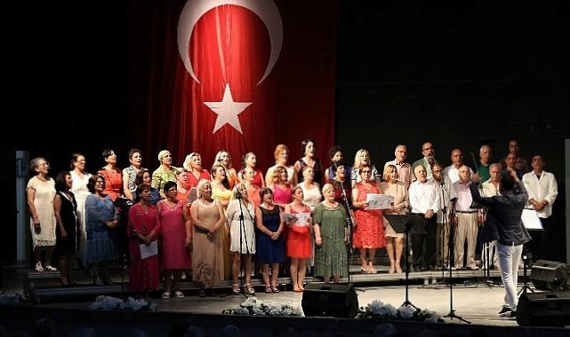 Bornova’da Türkülerle Yaza Merhaba