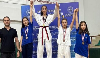 Gölcük Belediyesporlu 3 Taekwondo sporcusu, Kocaeli’de düzenlenen müsabakalarda şampiyon olarak Türkiye Şampiyonasına katılmaya hak kazandılar